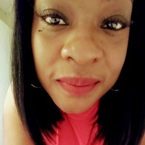 Meet your Posher, Glenda